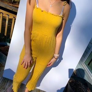 Bright and cute jumper!!